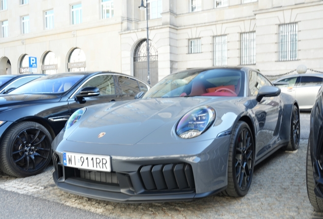 Porsche 992 Carrera 4 GTS MkII