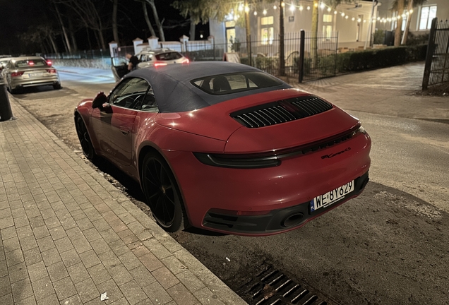 Porsche 992 Carrera 4S Cabriolet MkI