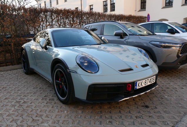 Porsche 992 Dakar