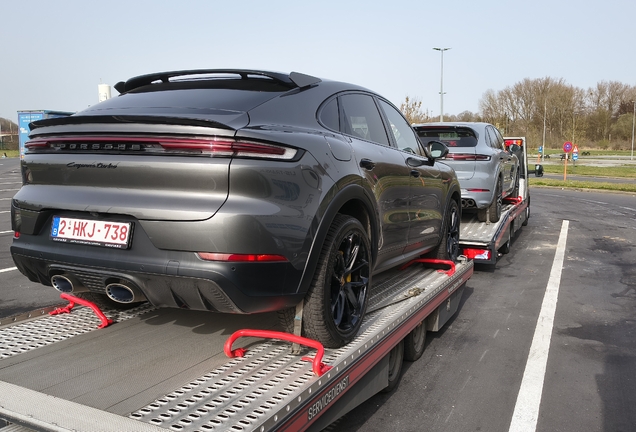 Porsche Cayenne Coupé Turbo E-Hybrid