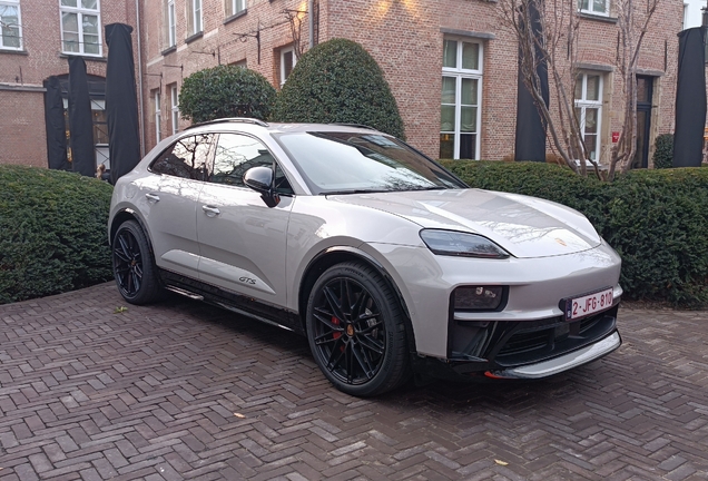 Porsche Macan EV GTS