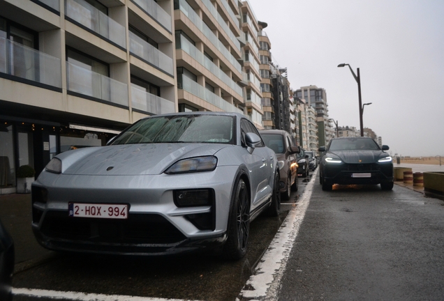 Porsche Macan EV Turbo