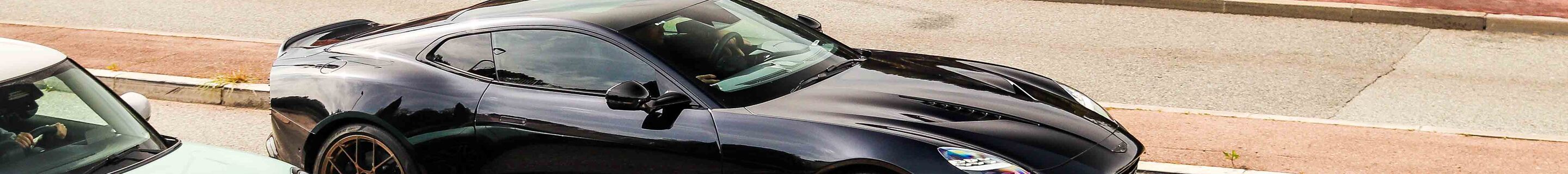 Aston Martin Vanquish 2025