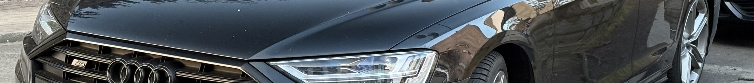 Audi S8 D5