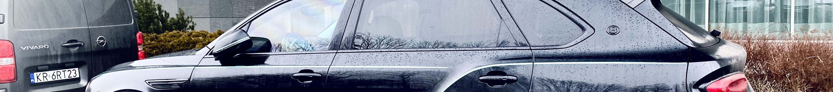 Bentley Bentayga Azure EWB 2024