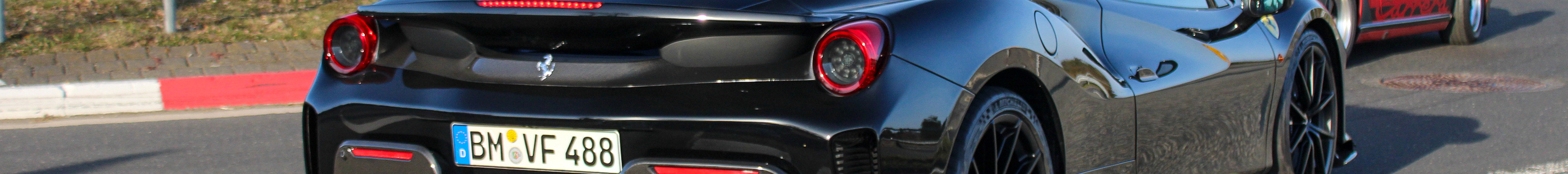 Ferrari 488 Pista