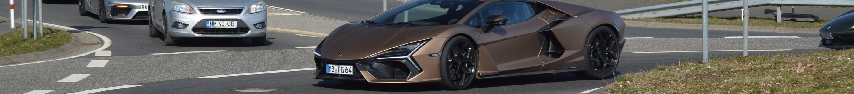 Lamborghini Revuelto