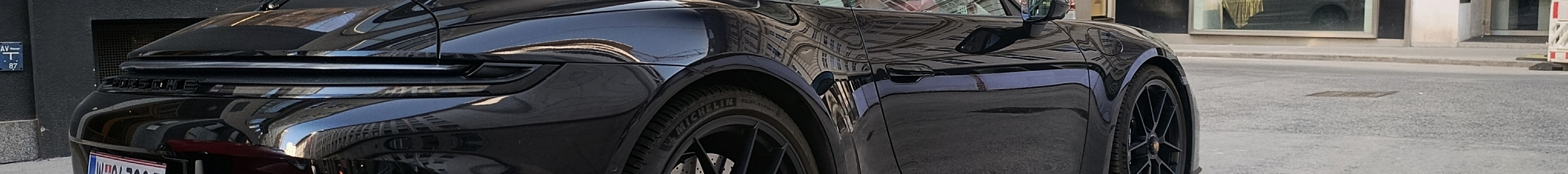 Porsche 992 Carrera 4 GTS Cabriolet MkII