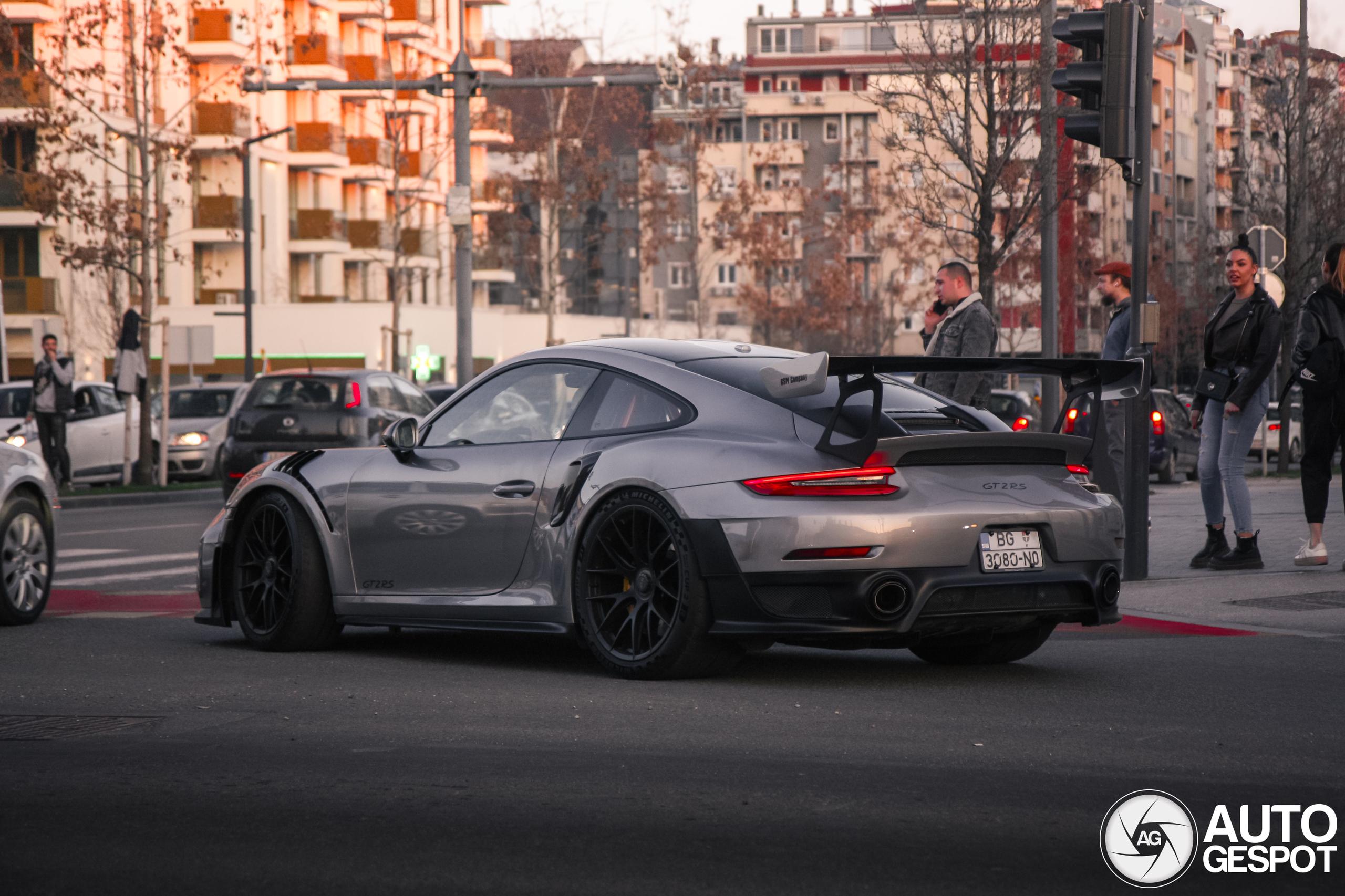 Porsche 991 GT2 RS Weissach Package
