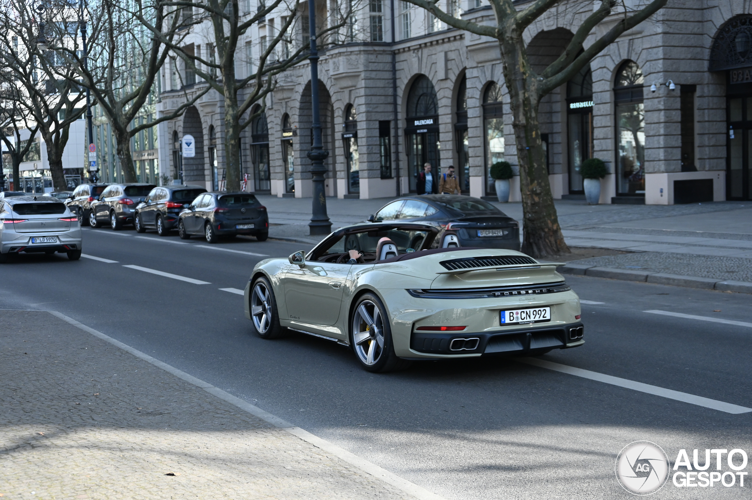 Porsche 992 Turbo S Cabriolet MkII krijgt ook wat aandacht