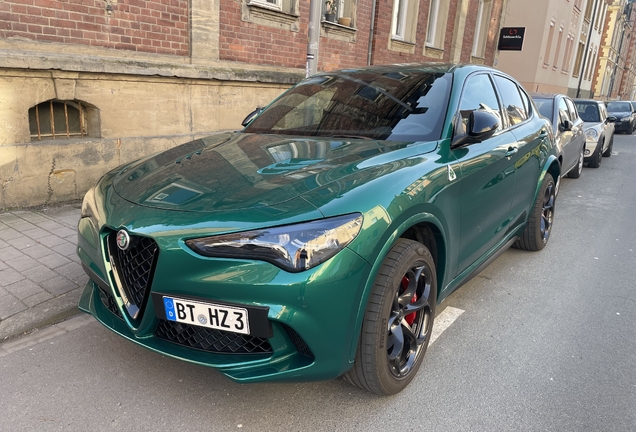 Alfa Romeo Stelvio Quadrifoglio 2023
