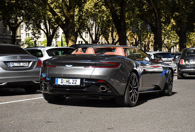Aston Martin DB11 V8 Volante