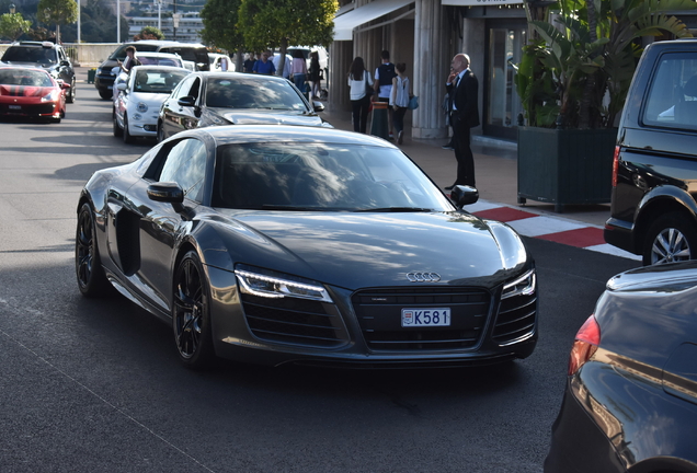 Audi R8 V10 Plus 2013