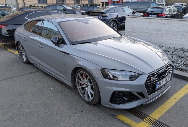 Audi RS5 B9 2021