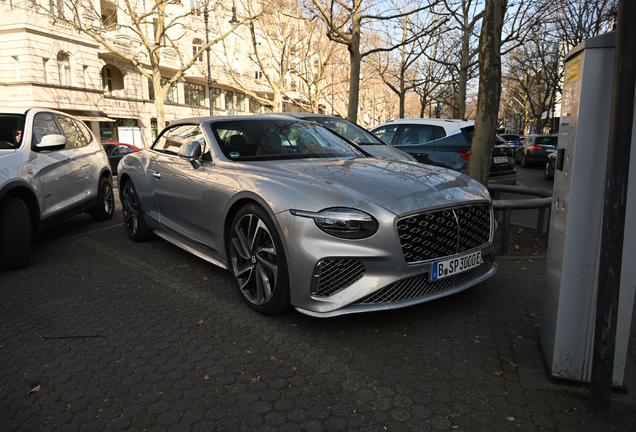 Bentley Continental GTC Mulliner 2025