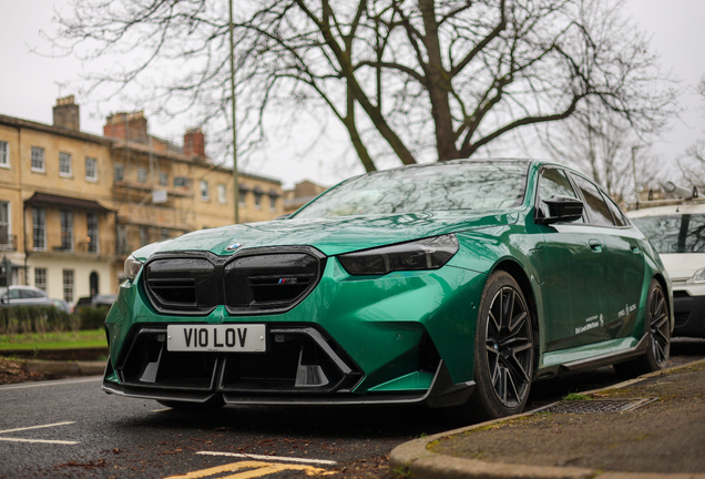 BMW M5 G90