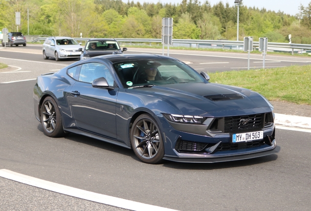 Ford Mustang Dark Horse 2024