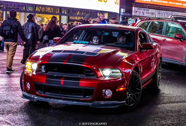 Ford Mustang Shelby GT500 2013