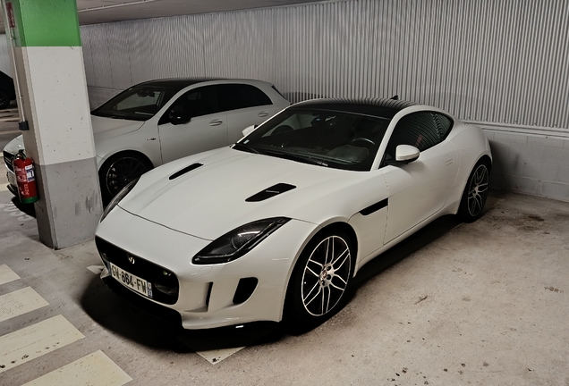 Jaguar F-TYPE R Coupé