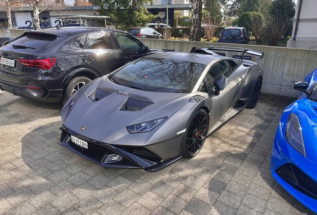 Lamborghini Huracán LP640-2 STO