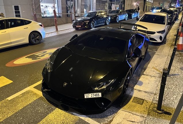 Lamborghini Huracán LP640-4 Performante