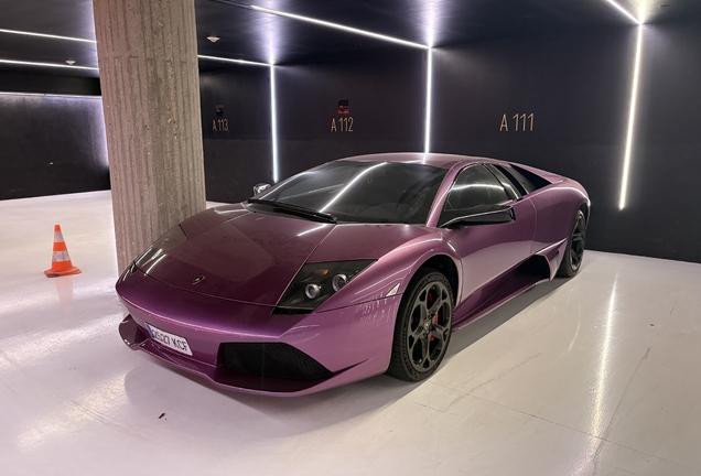 Lamborghini Murciélago LP640