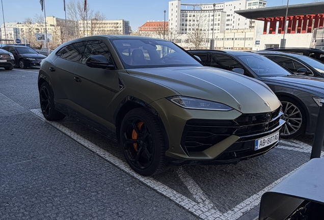Lamborghini Urus SE