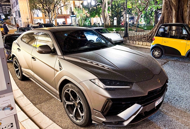 Lamborghini Urus S