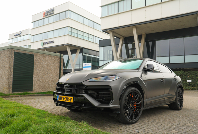 Lamborghini Urus SE