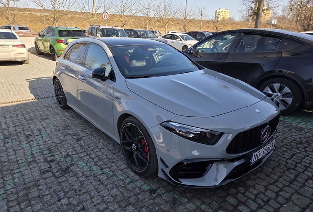 Mercedes-AMG A 45 S W177 2023