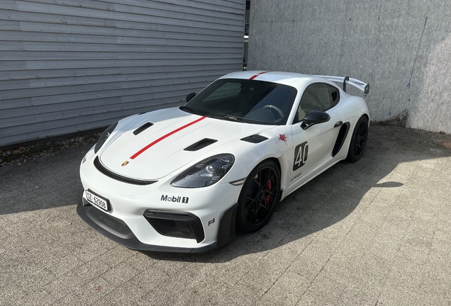 Porsche 718 Cayman GT4 RS