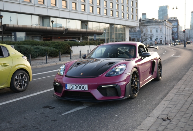 Porsche 718 Cayman GT4 RS Weissach Package