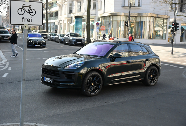 Porsche 95B Macan GTS MkIII