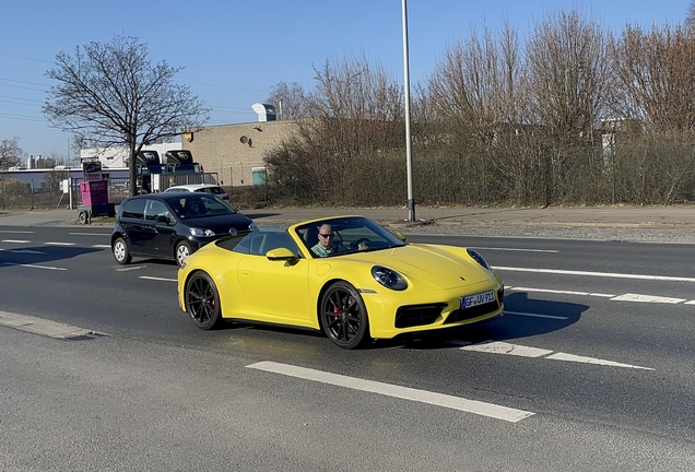Porsche 992 Carrera 4S Cabriolet MkI