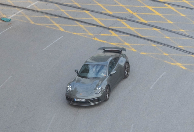 Porsche 992 Carrera 4S MkI
