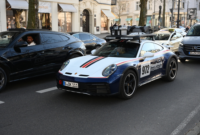 Porsche 992 Dakar