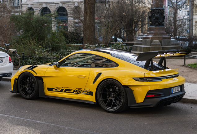 Porsche 992 GT3 RS MkI Weissach Package