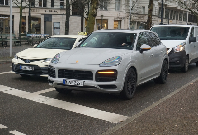 Porsche 9YA Cayenne GTS MkI