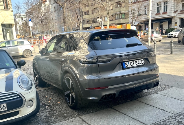 Porsche 9YA Cayenne GTS MkI