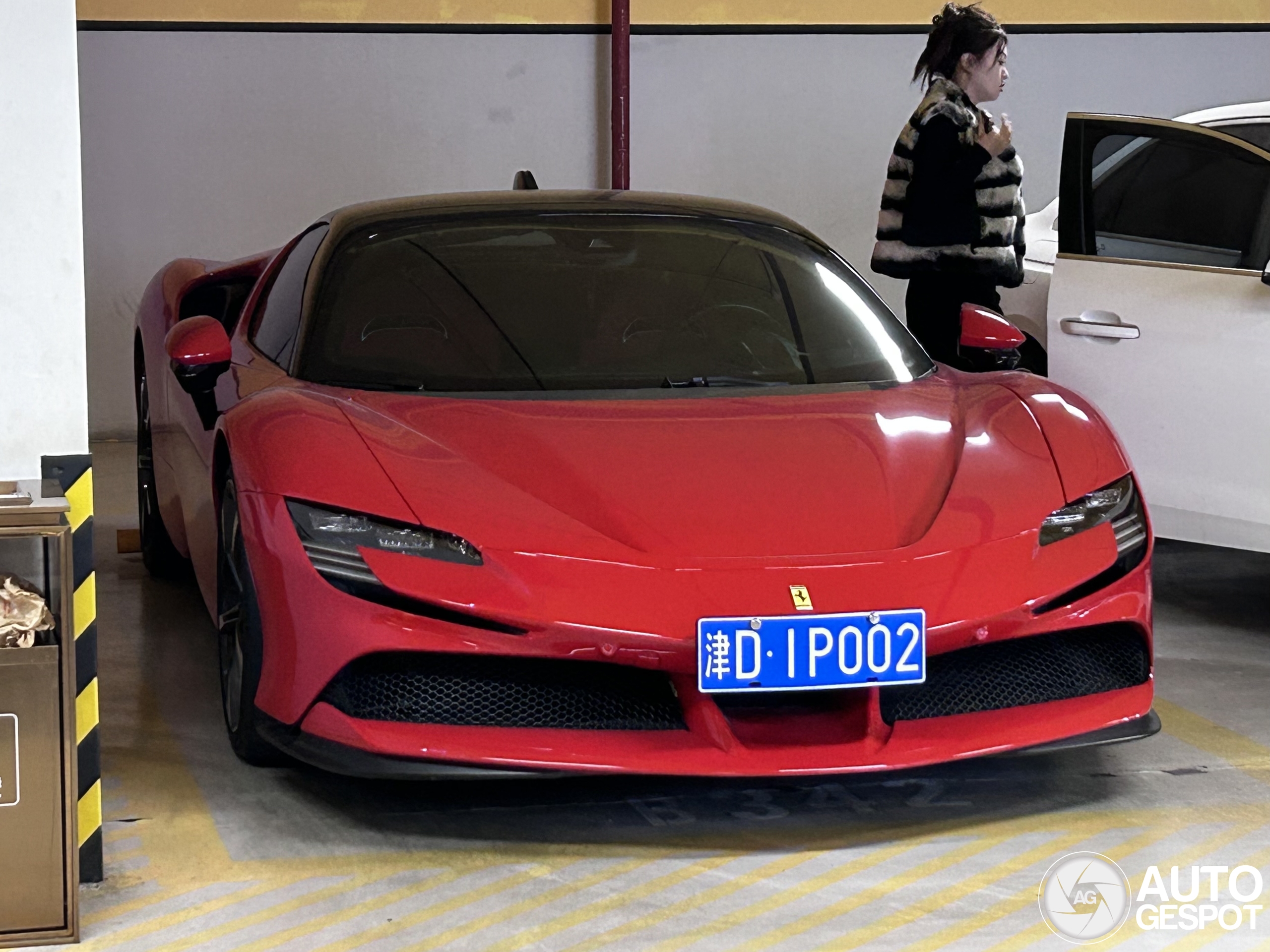 Ferrari SF90 Stradale