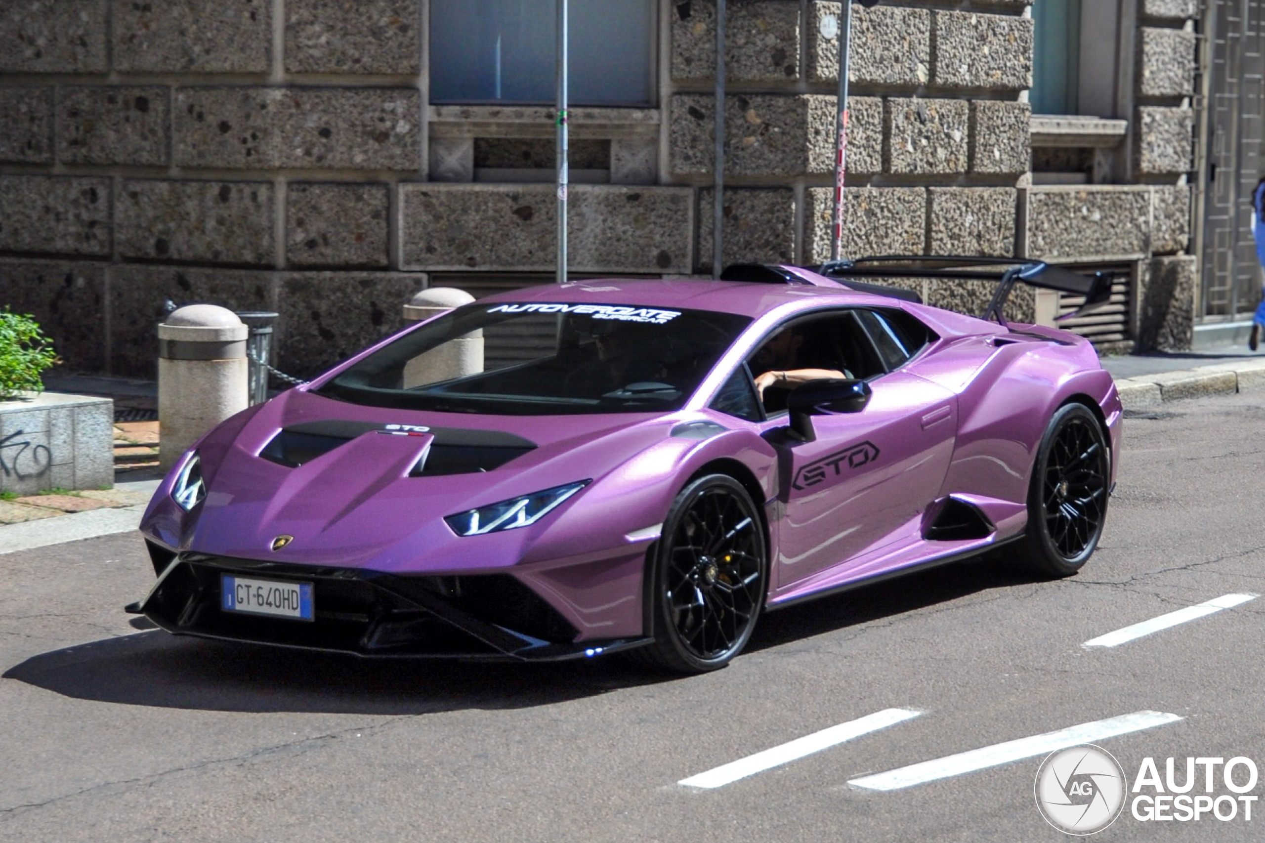 Lamborghini Huracán LP640-2 STO