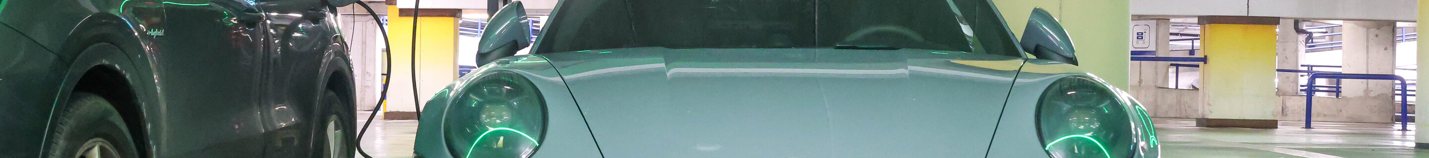 Porsche 992 Carrera 4 GTS MkI