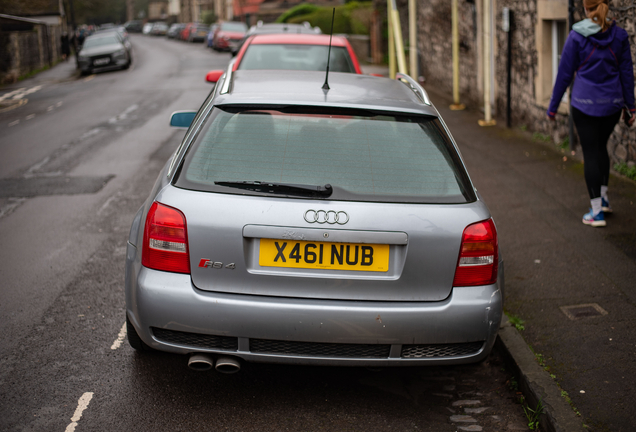 Audi RS4 Avant B5