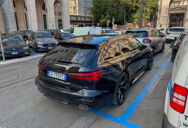 Audi RS6 Avant C8