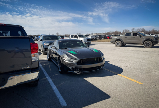 Ford Mustang GT 2015