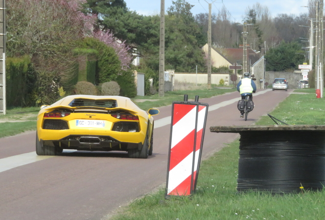 Lamborghini Aventador LP700-4