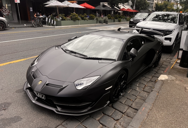 Lamborghini Aventador LP770-4 SVJ