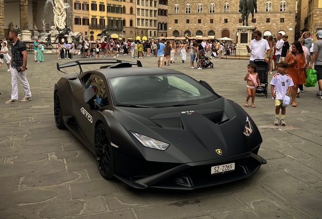 Lamborghini Huracán LP640-2 STO