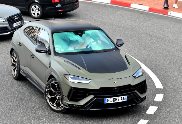 Lamborghini Urus Performante