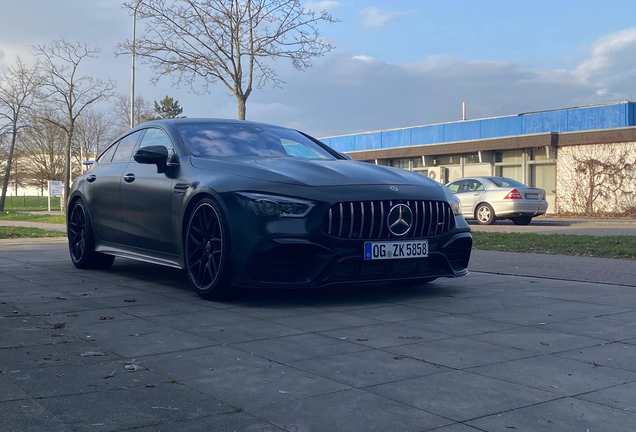 Mercedes-AMG GT 63 S X290